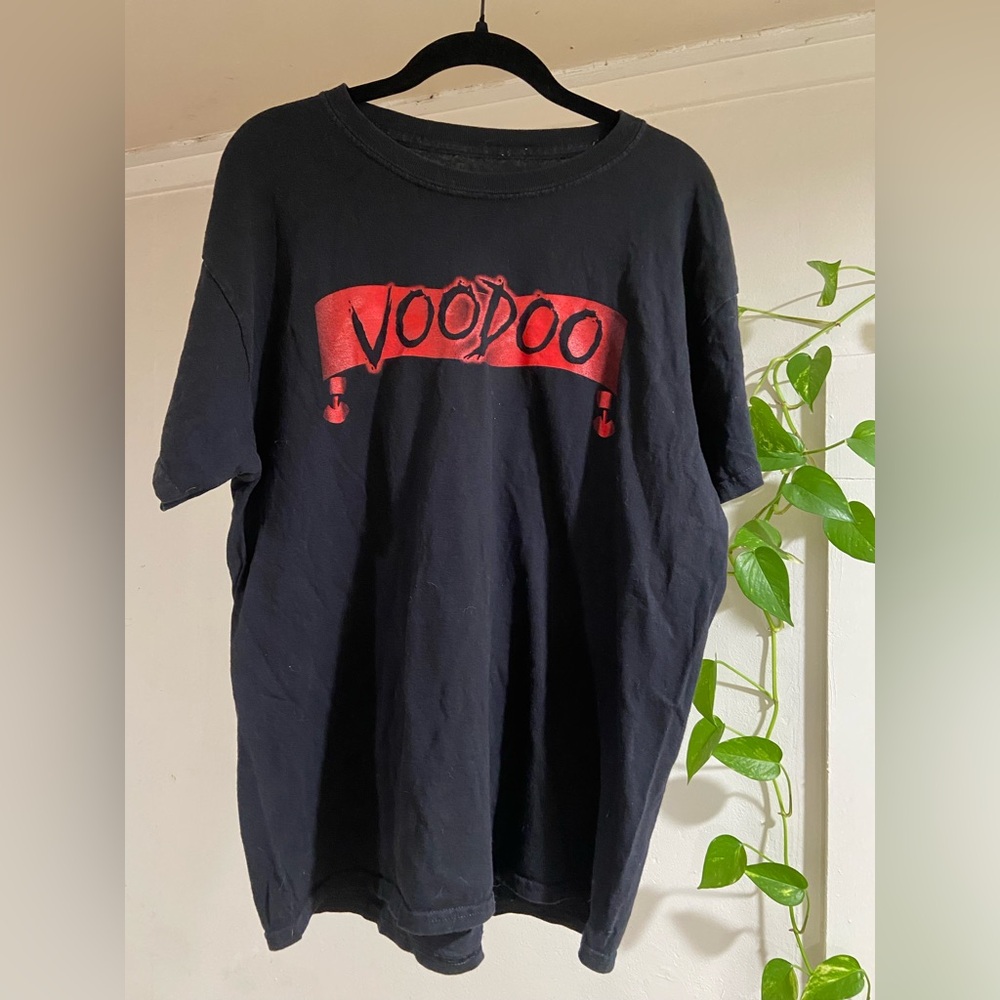 Voodoo Red Graphic Black Short Sleeve Tee
